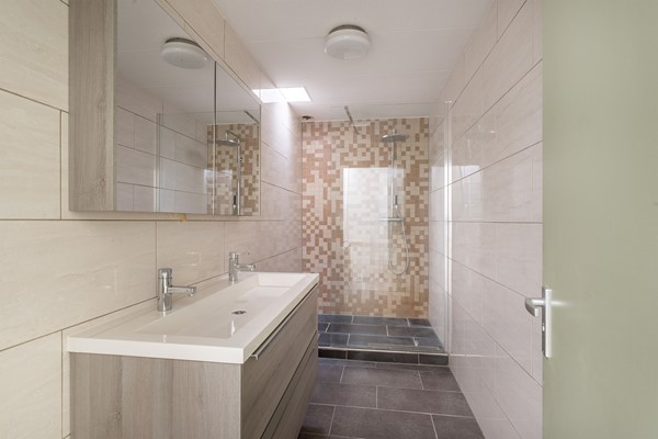 Medium property photo - Dordtselaan 170D, 3073 GN Rotterdam